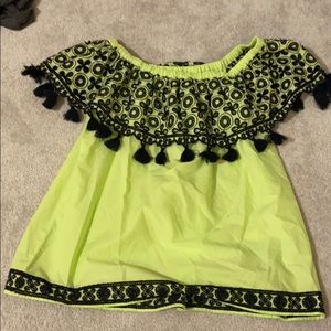 ~NWT~off the shoulder crown and ivy shirt